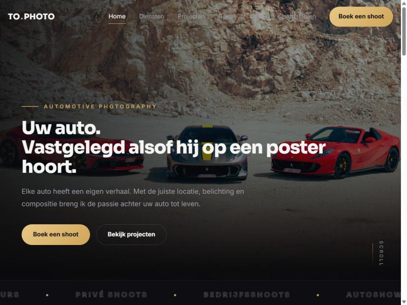Homepage van TO Photo met drie Ferrari's in een steengroeve